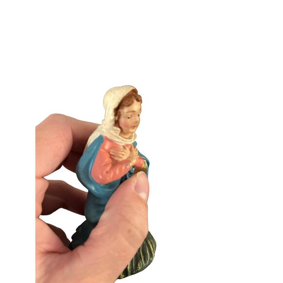 Vintage Paper Machete Nativity Scene Figures Set of 5! - Picture 7 of 16